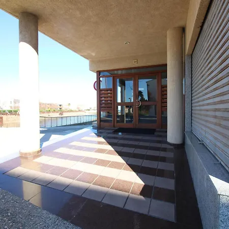 Maritim Ii A 1ª Linea De Mar Delante De La Playa Del Port De Llanca. - Es-228-84 Llanca